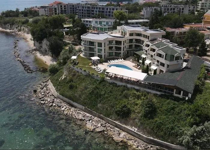 Luxury Golf Coast With Sea View