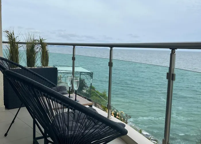 Luxury Golf Coast With Sea View Апартамент Топола